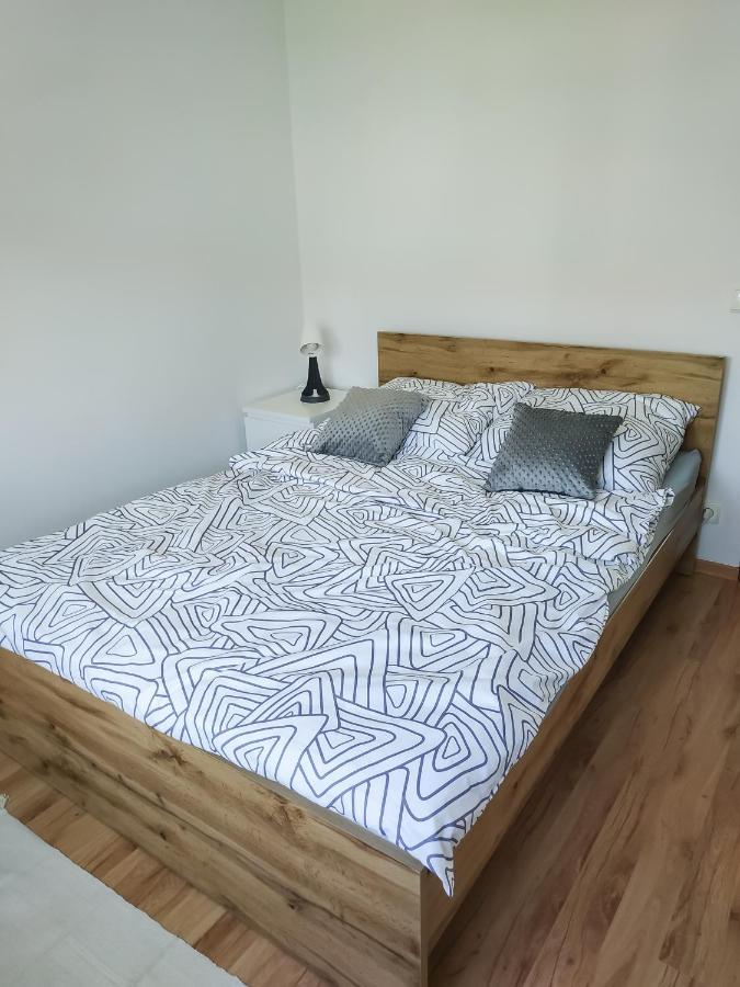 Uroczy Apartament Pod Skarpa Wadowice Exterior photo