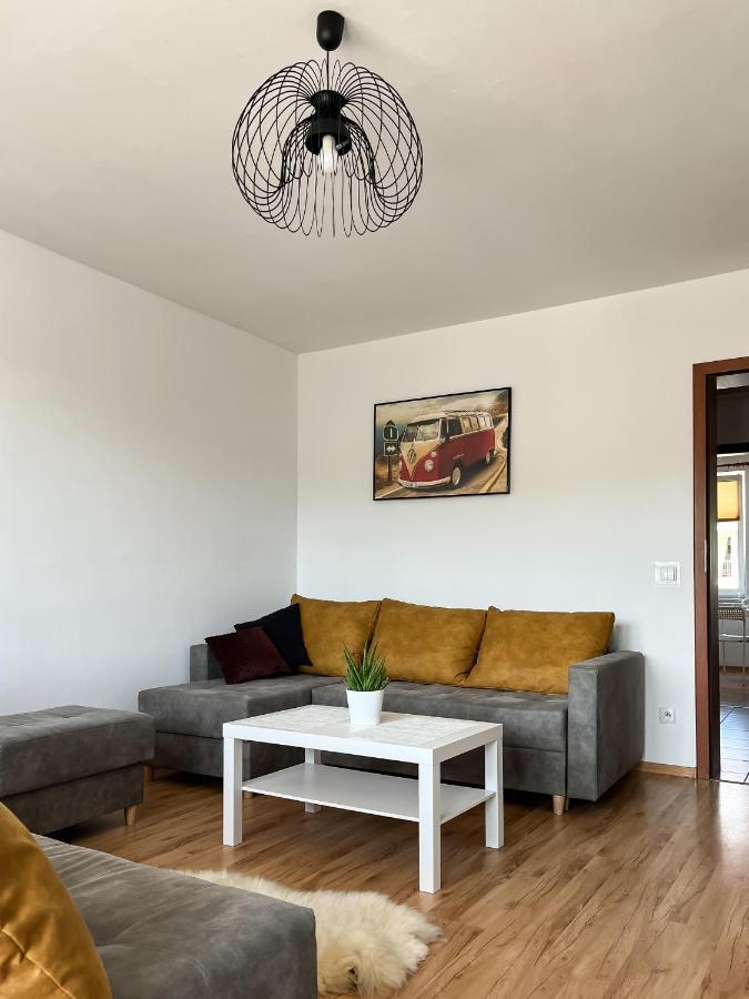 Uroczy Apartament Pod Skarpa Wadowice Exterior photo